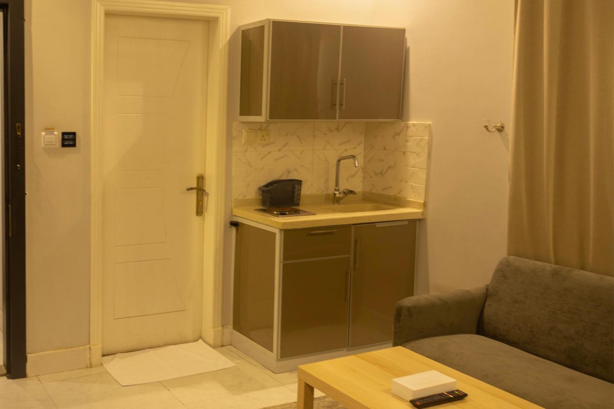 Areen Al Naeem Served Apartments Джидда Екстер'єр фото
